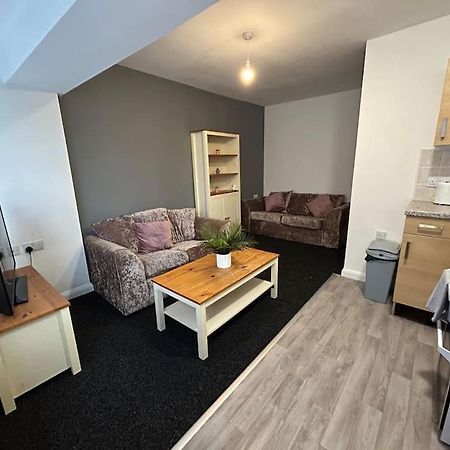 Two Bedroom Apartment Room 18 Stockton-on-Tees Buitenkant foto
